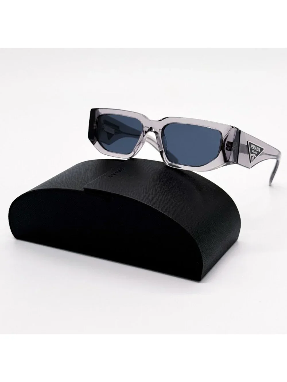 NEW PRADA SUNGLASSES PR09ZS 18S09T TRANSPARENT GRAY UNISEX PR 09ZS 18S09T, SPR 0 - Picture 2 of 10
